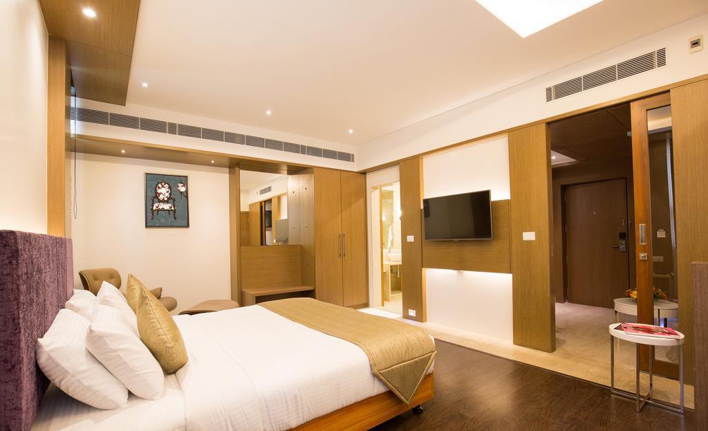 Kiscol Grands Hotel Коимбатур Экстерьер фото